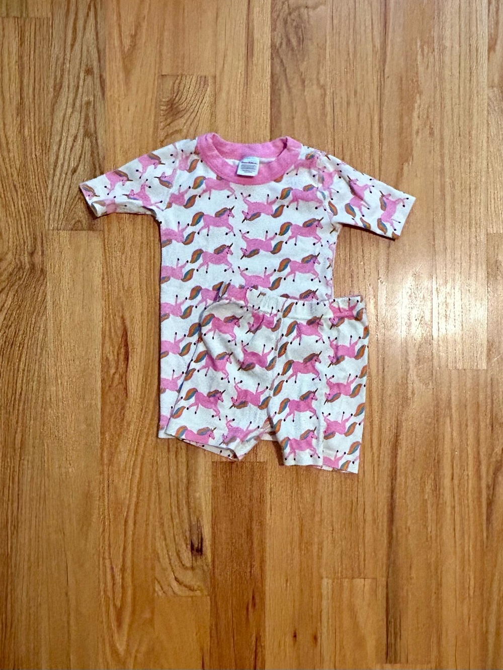 Hanna Andersson Pink Unicorn Short Sleeve & Shorts Pajama Set